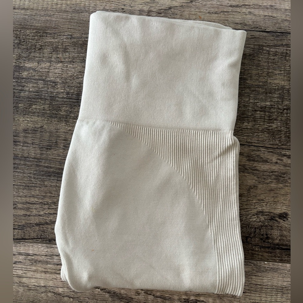 Set Active Cream Ribbed leggings